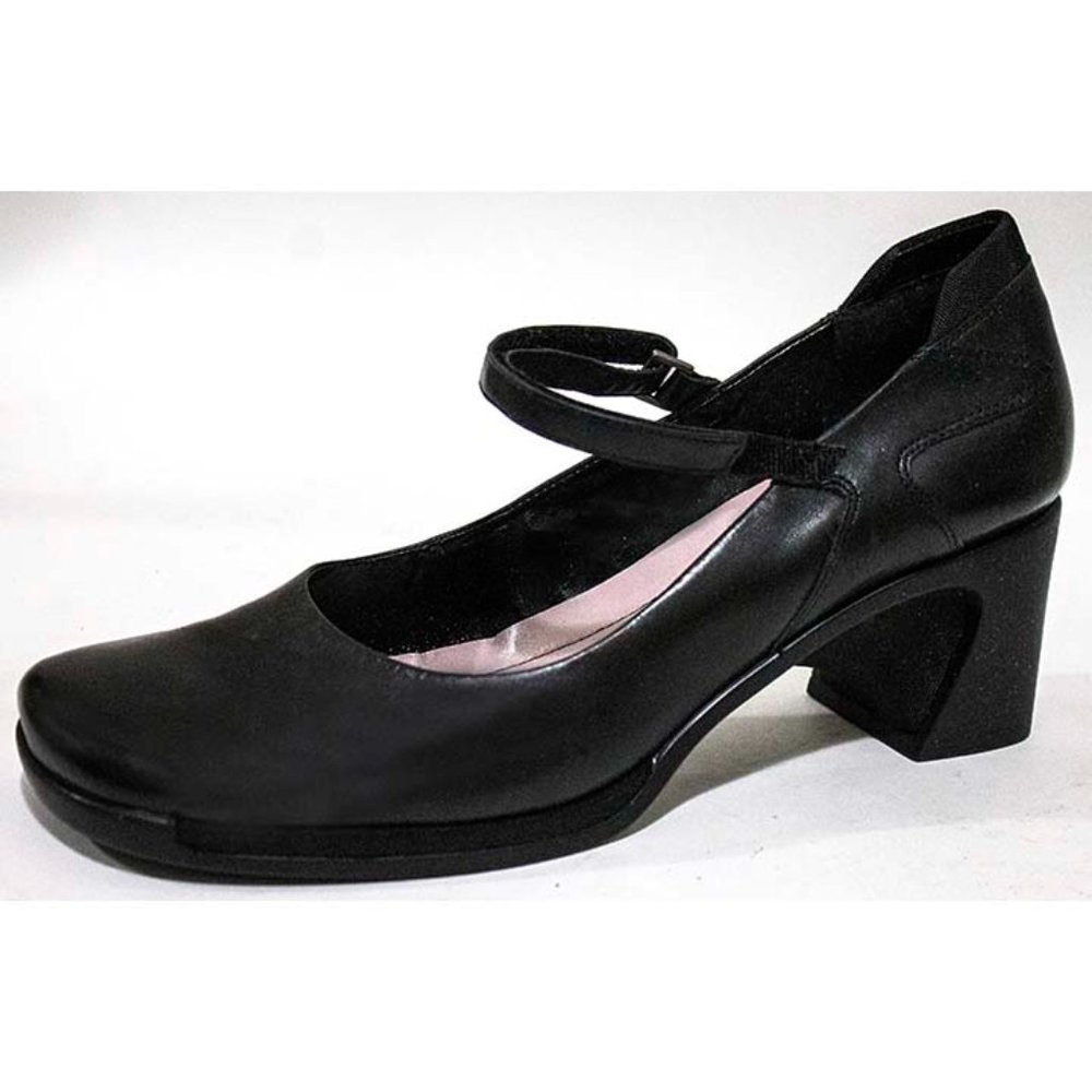 Nine West Ladies Shoes Black Leather Chunky Heels 9M New In Box